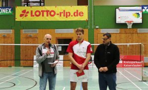 verabschiedung jonas geigenberger SV Fischbach Badminton bundesliga